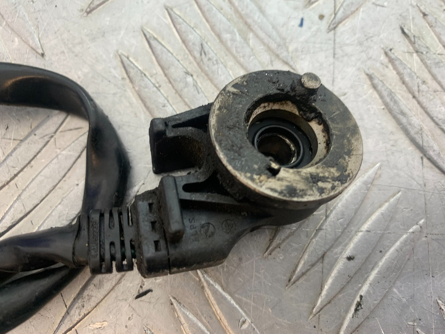 HONDA CBR600 CBR 600 RR SIDE STAND SWITCH YEAR 2003-2004 CMB1173)