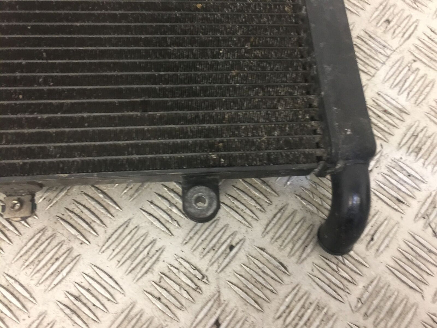 HONDA CB1300 CB 1300 SA-7 RADIATOR  YEAR 2005-2009  STOCK 623