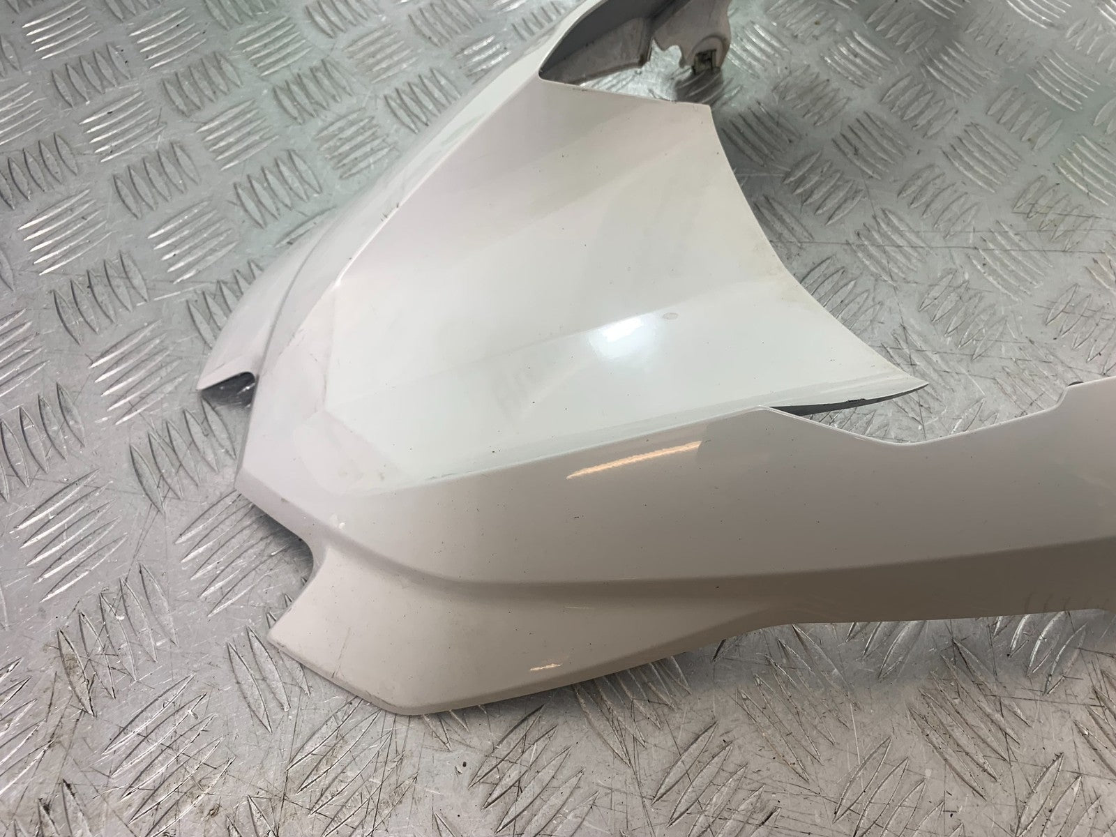 BMW R1200 R 1200 GS FRONT MUDGUARD  YEAR 2013-2016 (CMB1257)