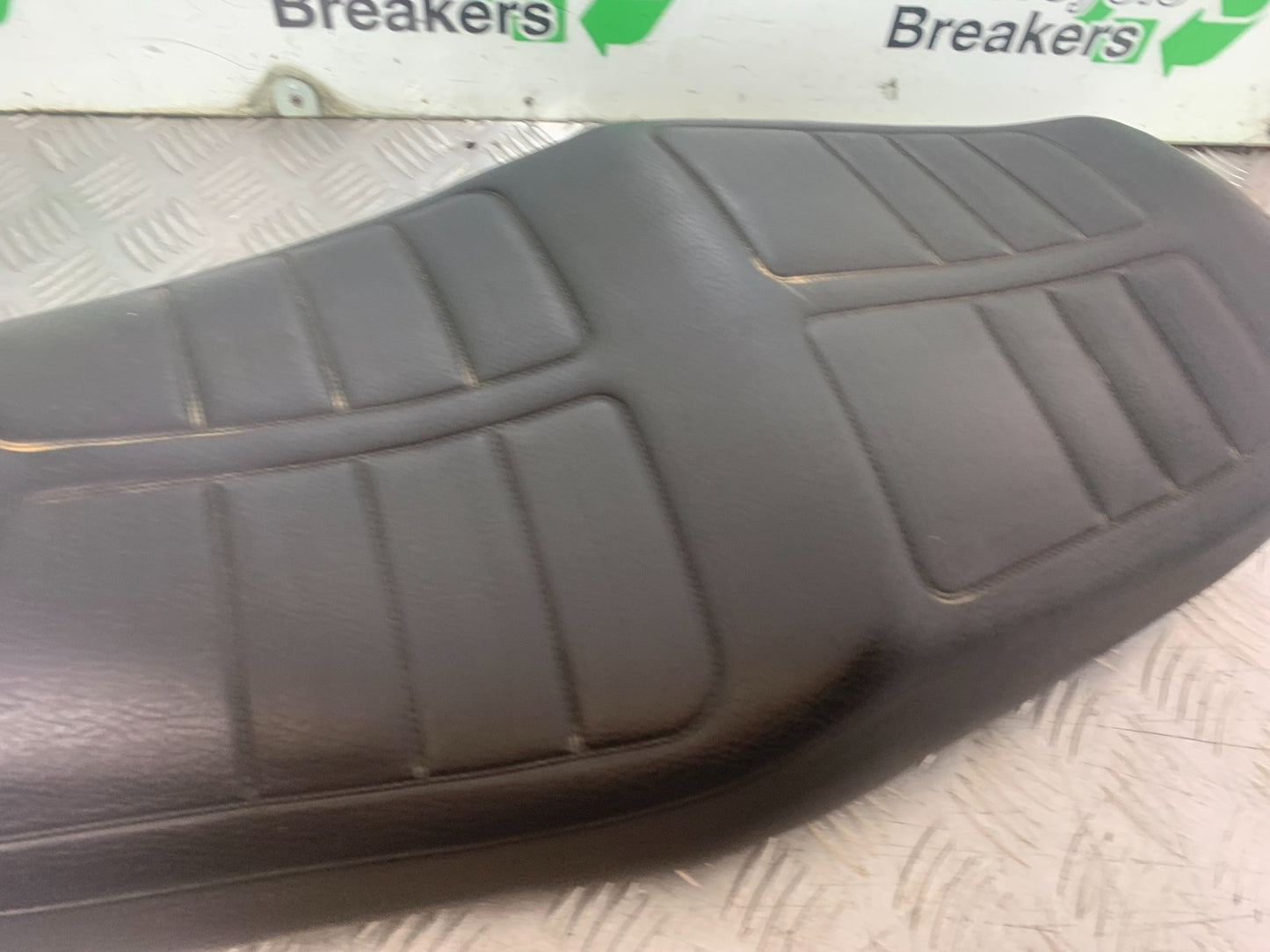 YAMAHA XJ900 XJ 900 DIVERSION SEAT   YEAR 1994-2002 (CMB1292)
