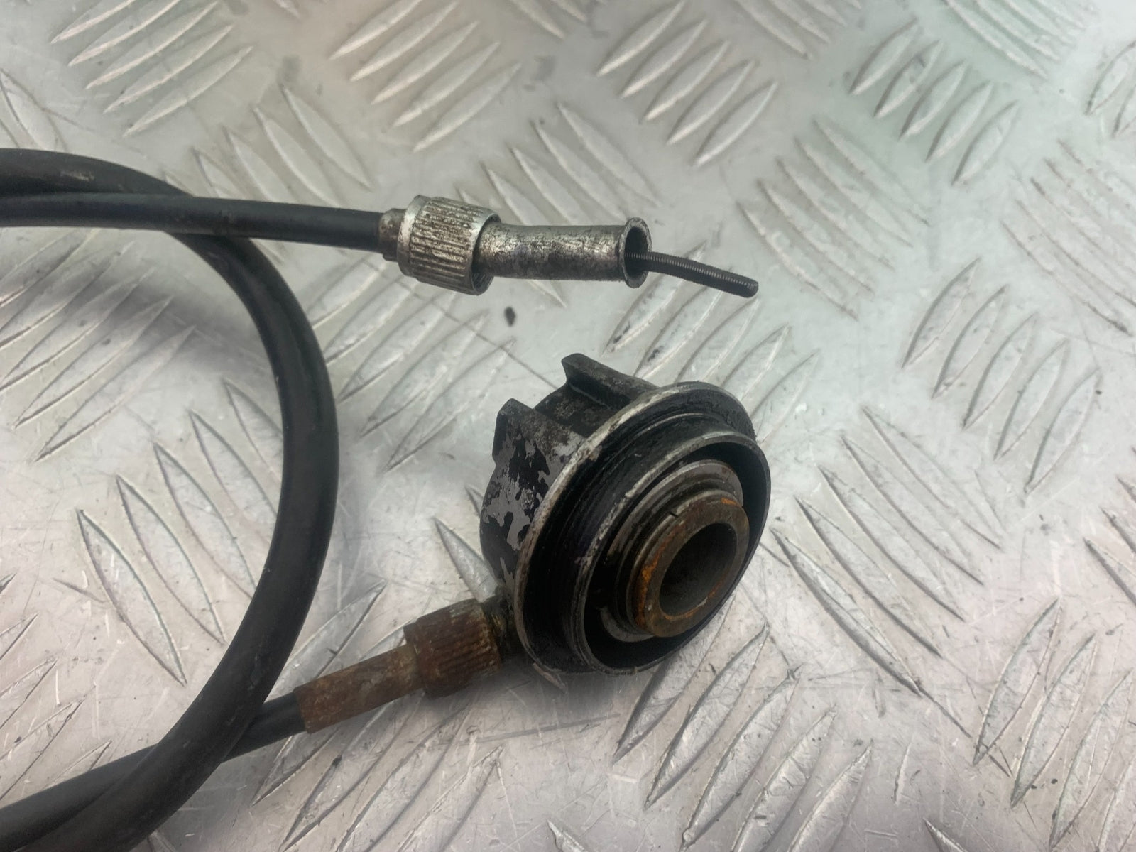 YAMAHA XV535 XV 535 VIRAGO SPEEDO DRIVE YEAR 1994-02 (CMB1139)