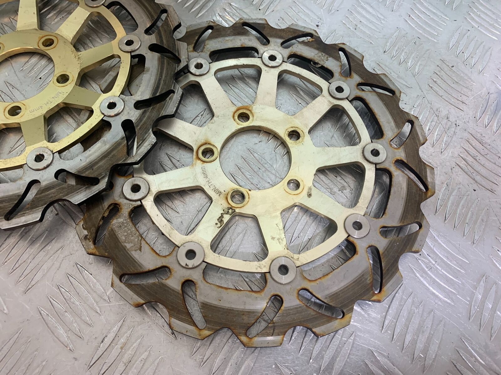 KAWASAKI ZX6R ZX6 J FRONT DISCS  YEAR 2000 (CMB1129)