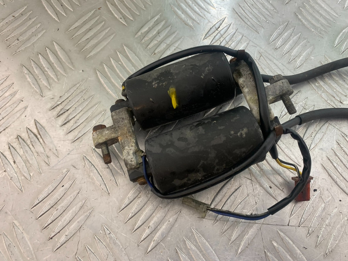 HONDA GL500 GL 500 SILVERWING  COILS AND CAPS   YEAR 1981-82 (CMB1168)