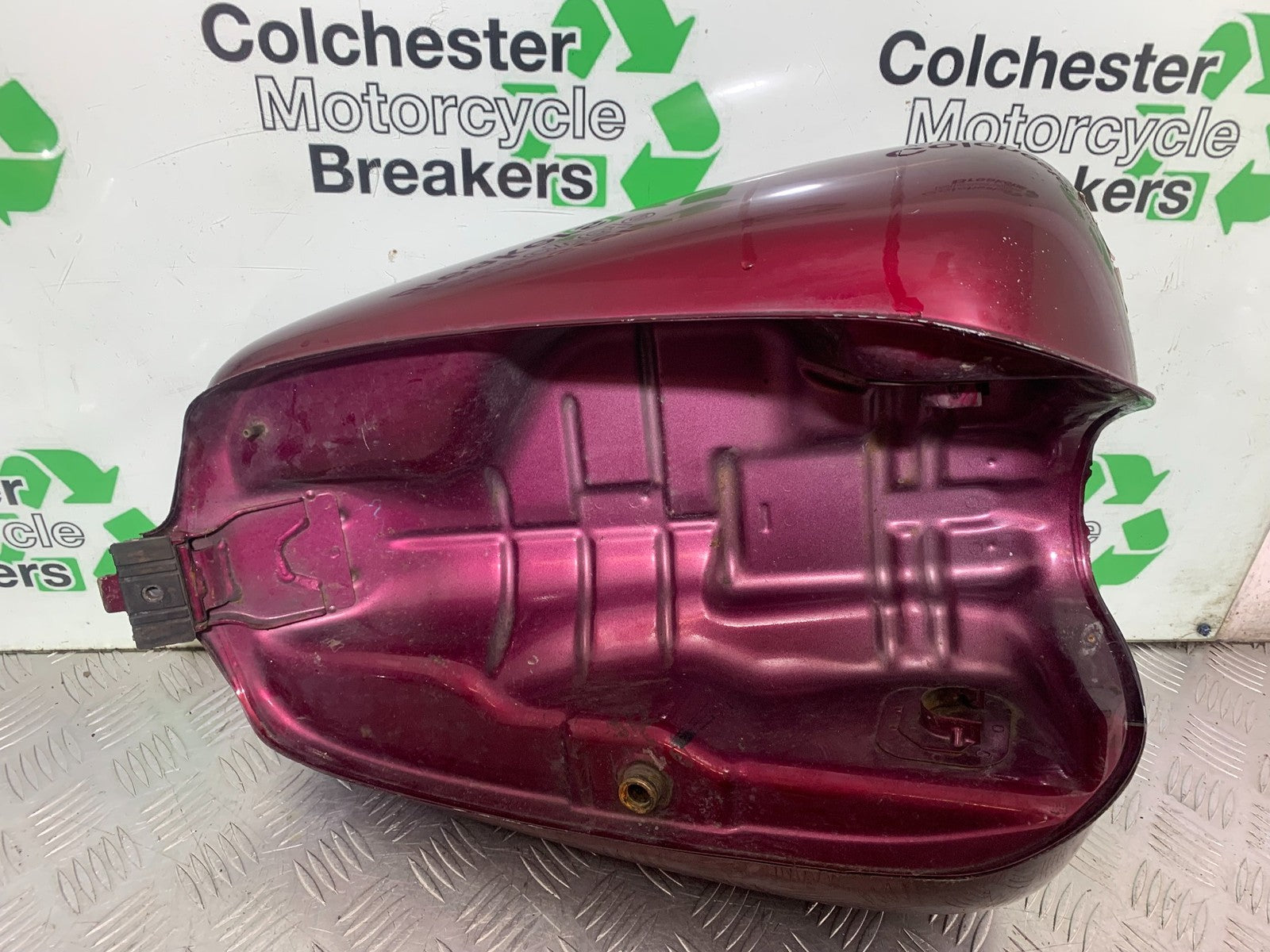 HONDA VT750 SHADOW PETROL TANK  YEAR 2003-2004 (CMB1265)