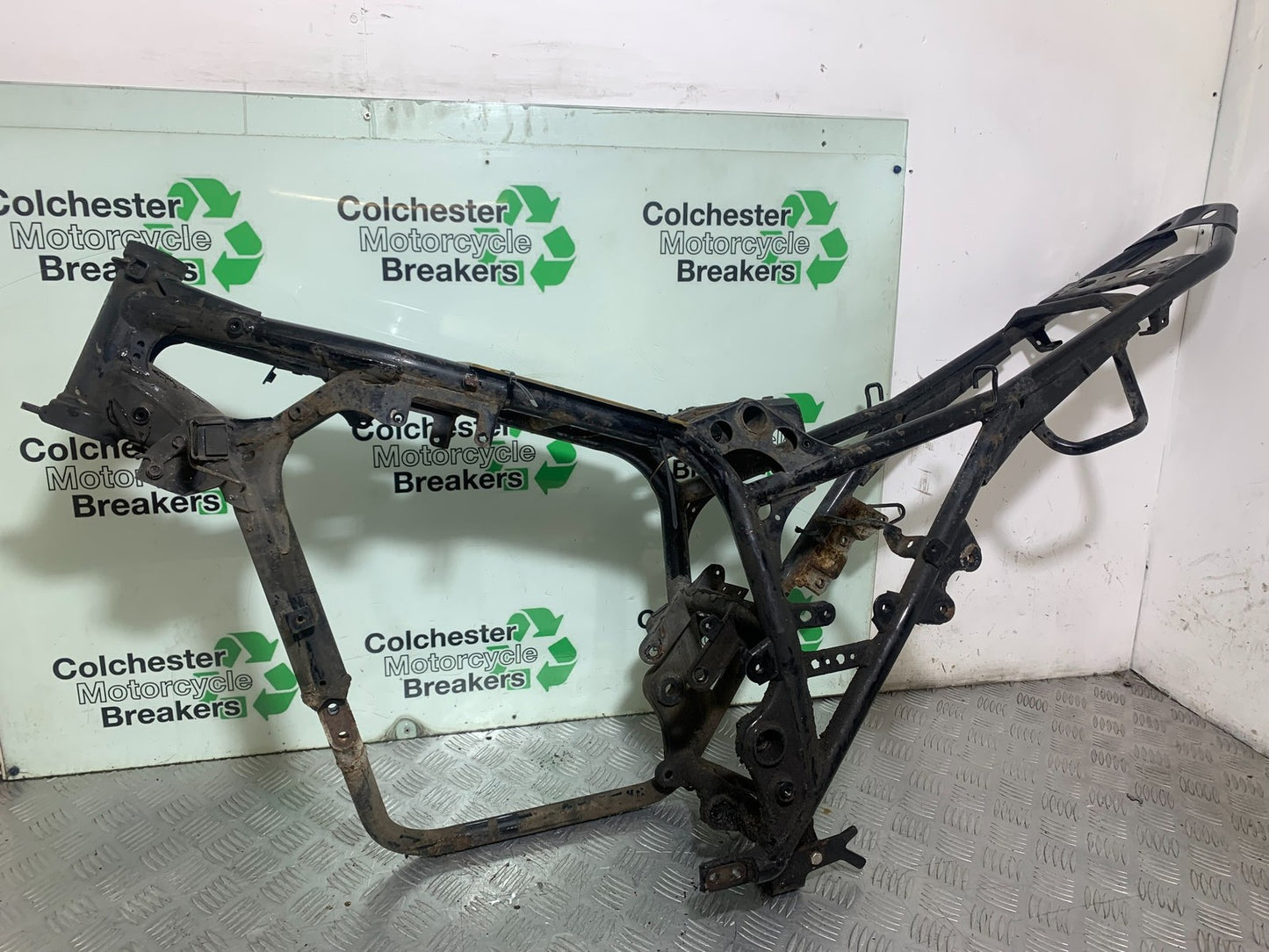 SUZUKI GW250 GW 250 FRAME REG LOG BOOK  YEAR 2013-2018  (CMB1205)