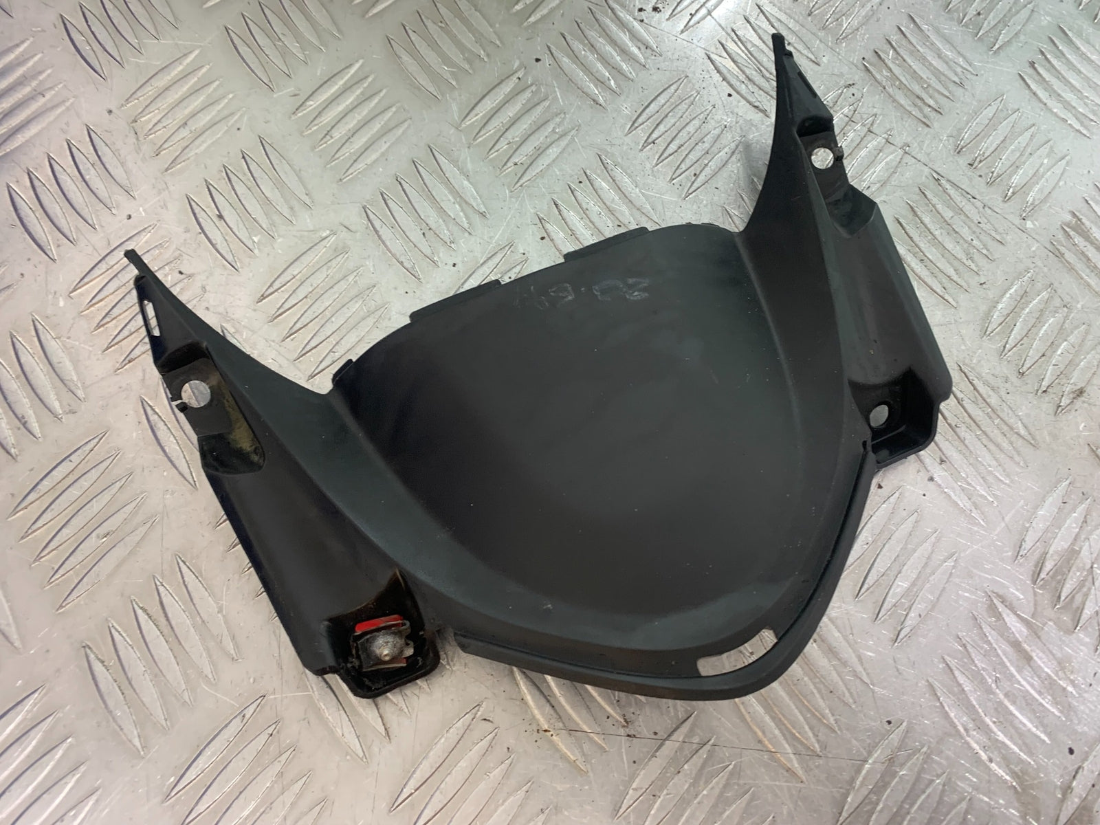 HONDA CBR500R CBR 500 R SCREEN INFILL COVER   YEAR 2012-16 (CMB1151)