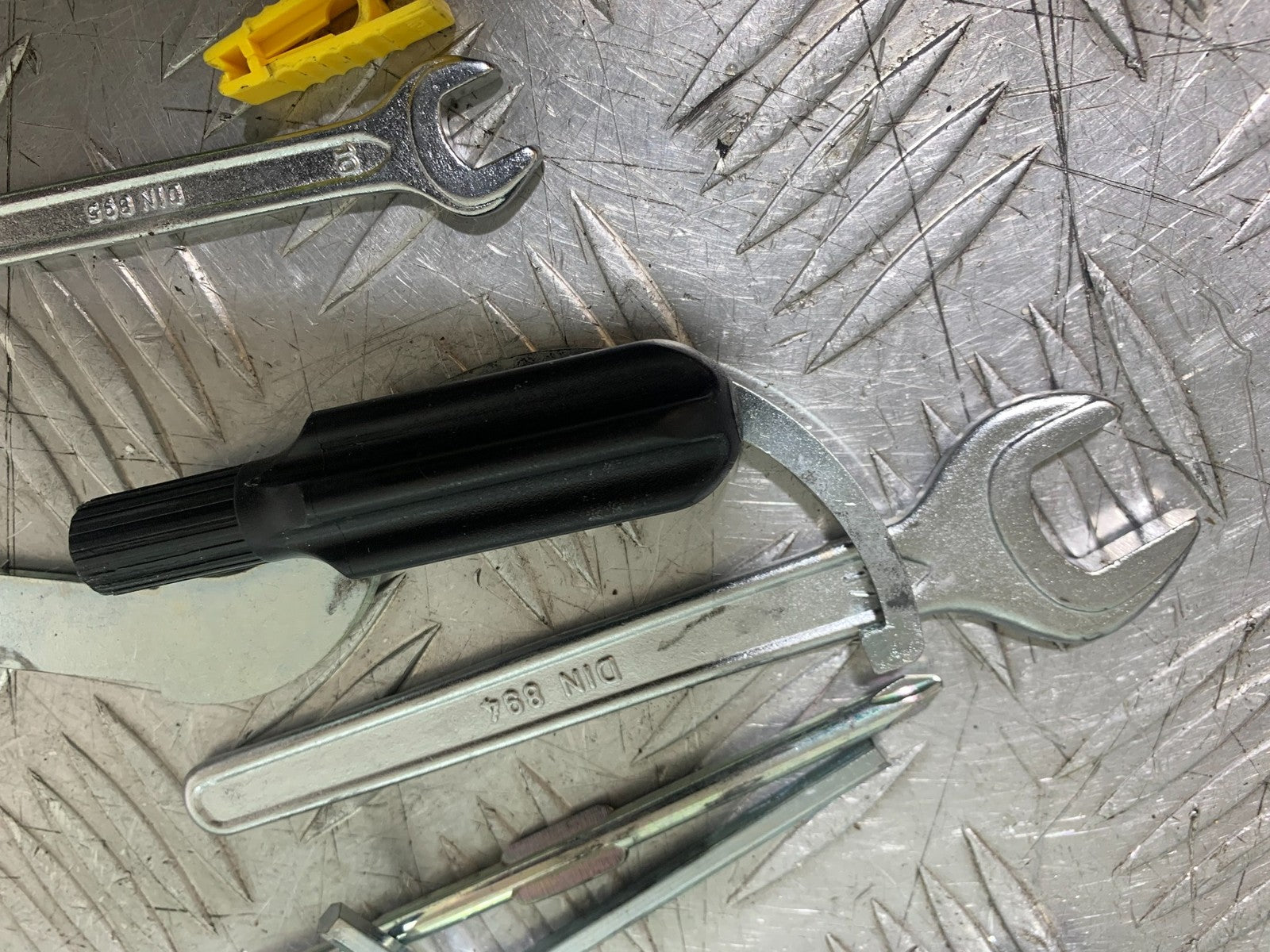 APRILIA RSV4 FACTORY TOOL KIT  YEAR 2009-2012 (CMB1224)