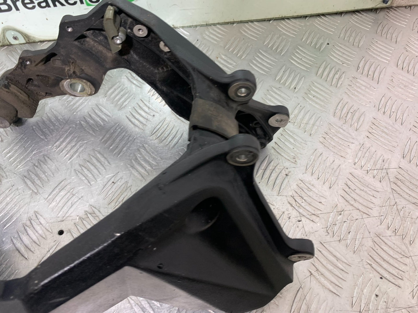 MV AGUSTA 800 F3 ENGINE MOUNT  YEAR 2017-2019 (CMB1227)