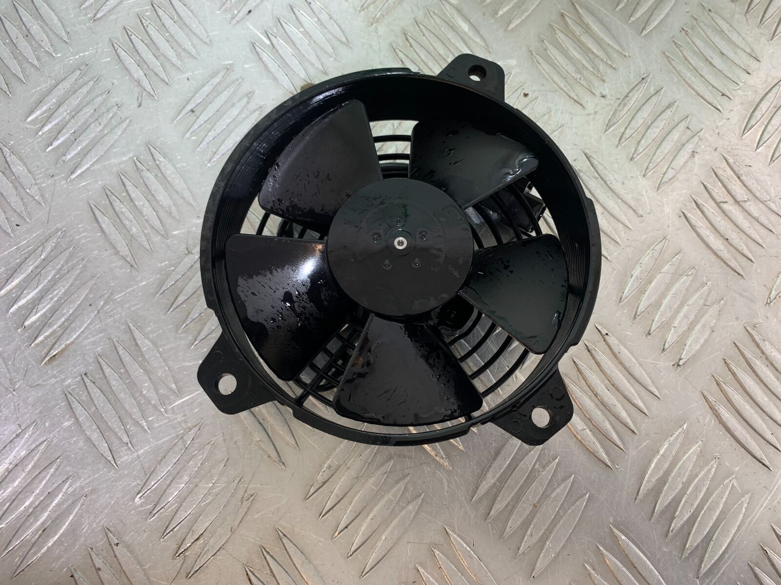 APRILIA SL750 SL 750 SHIVER RADIATOR FAN   YEAR 2012 (CMB1074)