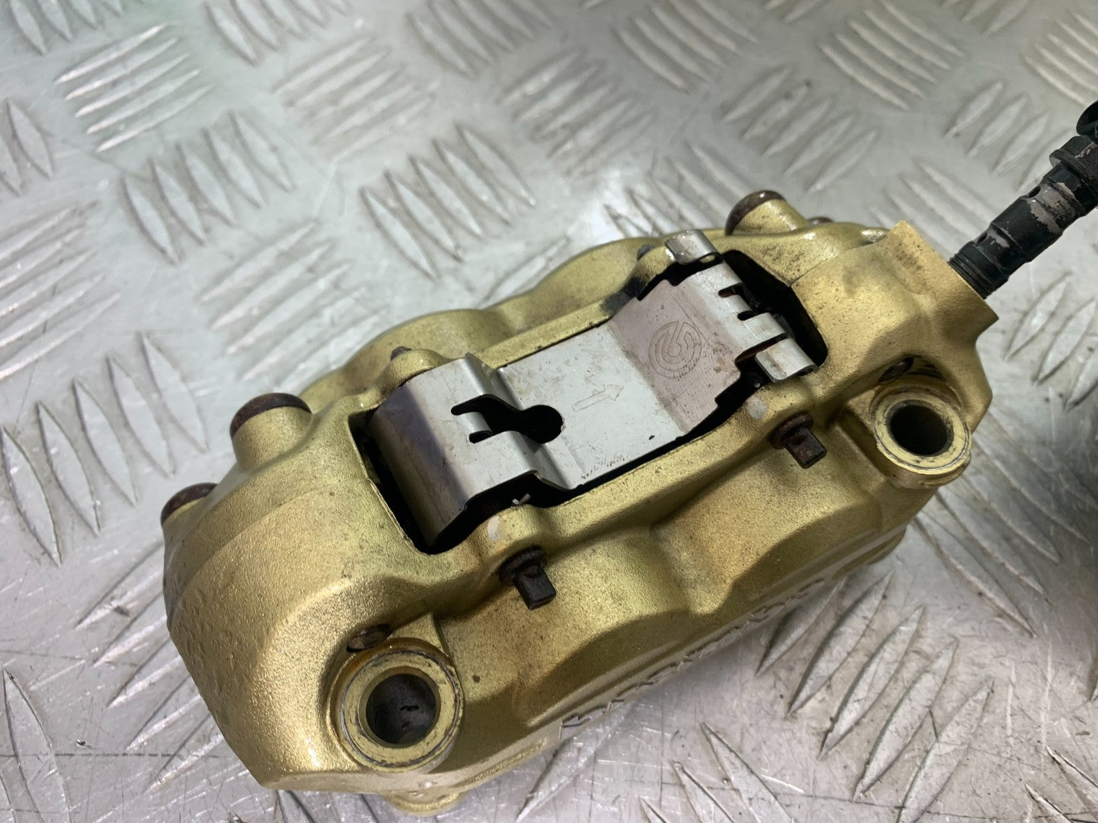APRILIA TUONO 1000 V4 FRONT BRAKE CALIPERS  YEAR 2013-2014  (CMB1239)