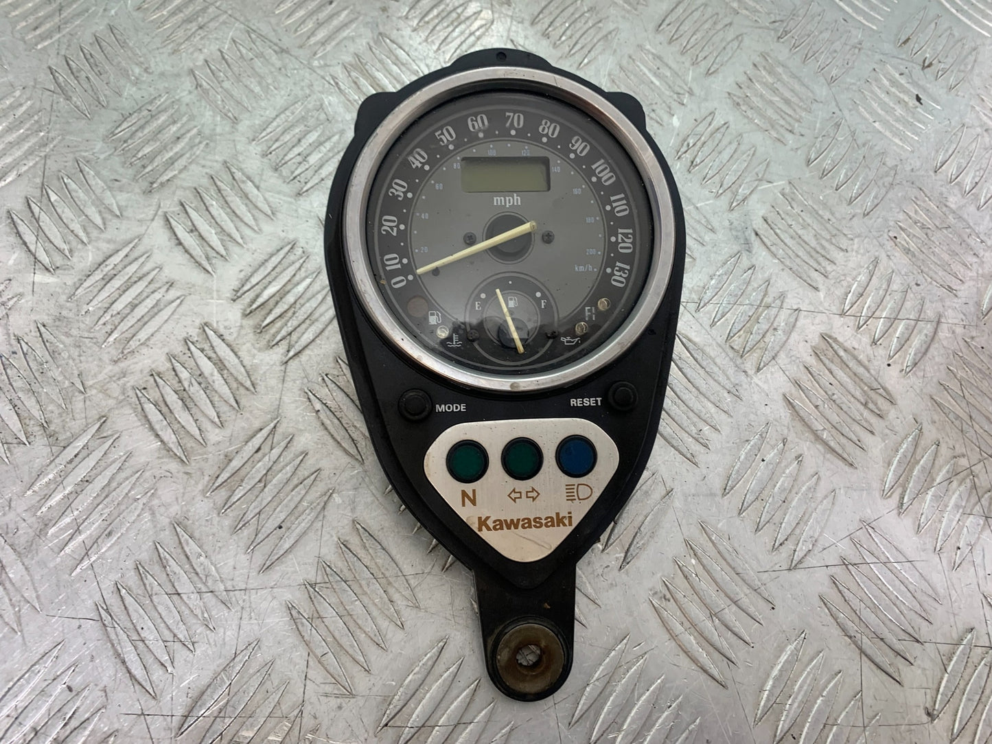 KAWASAKI VN1500 CLASSIC CLOCKS SPEEDO DASH    YEAR 1999 -2006 (CMB1166)