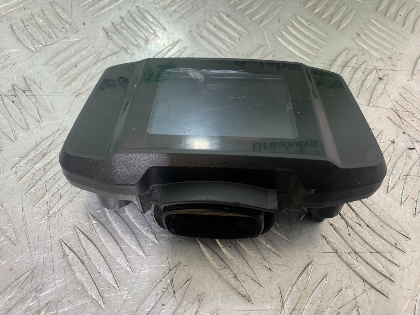 YAMAHA XSR900 XSR 900 CLOCKS SPEEDO DASH (DAMAGED)  YEAR 2022-2024 (CMB1215)