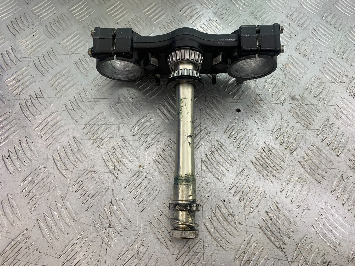 KAWASAKI KXF450 KXF 450 BOTTOM YOKE   YEAR 2013 CMB1217)