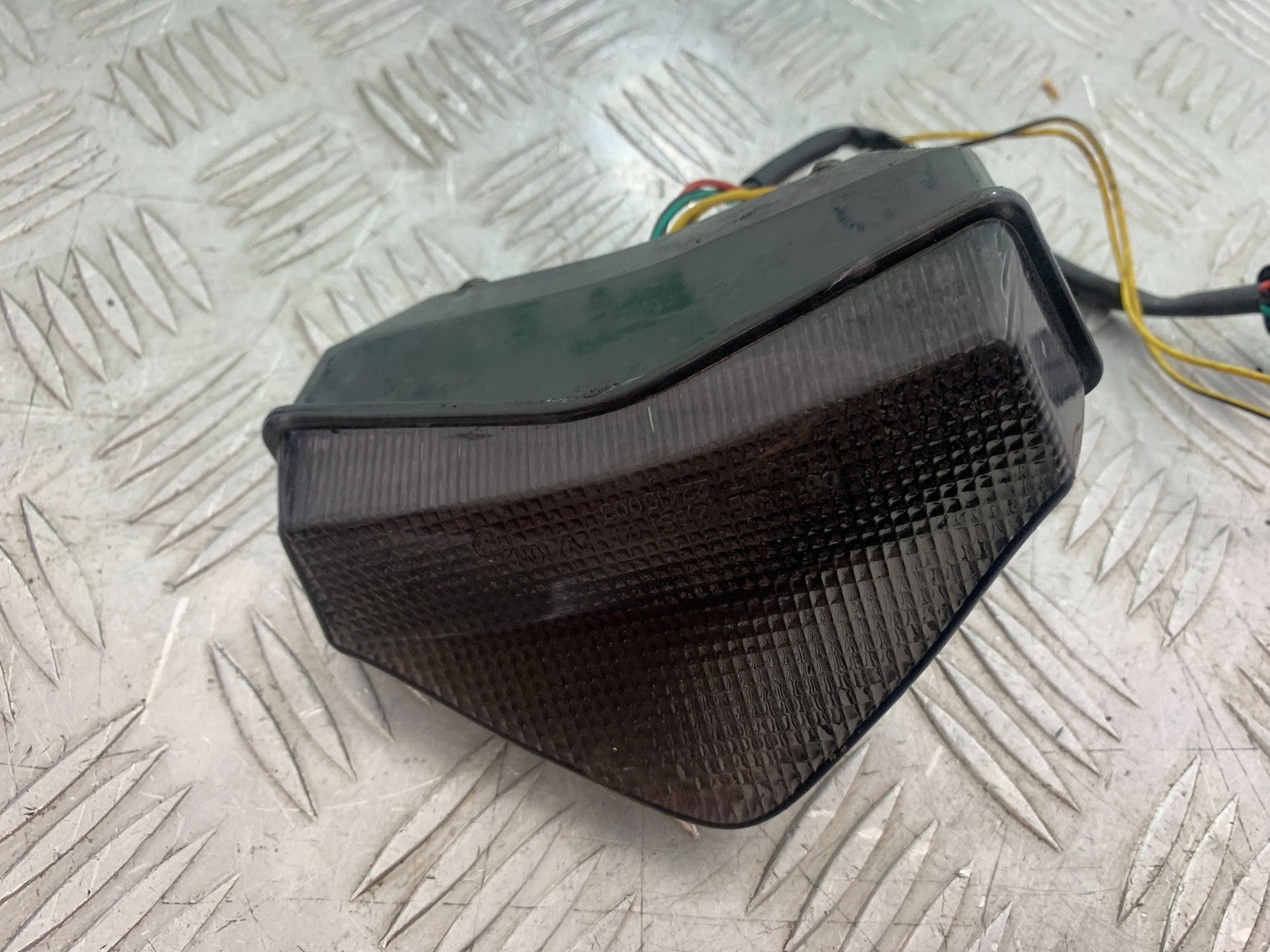 TRIUMPH 1050 SPRINT ST REAR LIGHT  YEAR 2004-2007 (CMB1197)