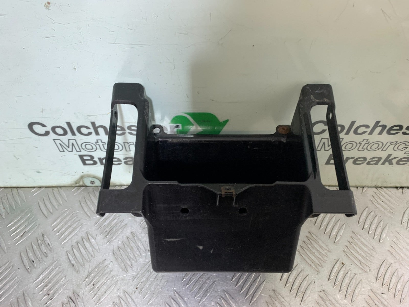 SUZUKI DL1000 V-STROM BATTERY BOX   YEAR 2014-2019 (CMB1325)