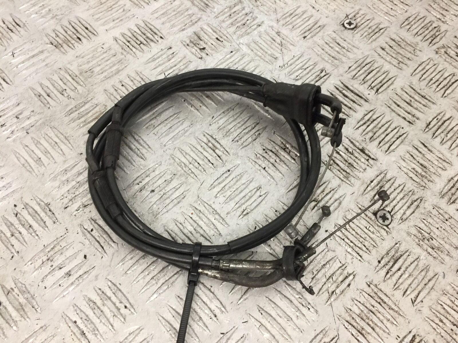 KAWASAKI ZZR1400 ZZR 1400 THROTTLE CABLES  YEAR 2011 (STOCK 802)