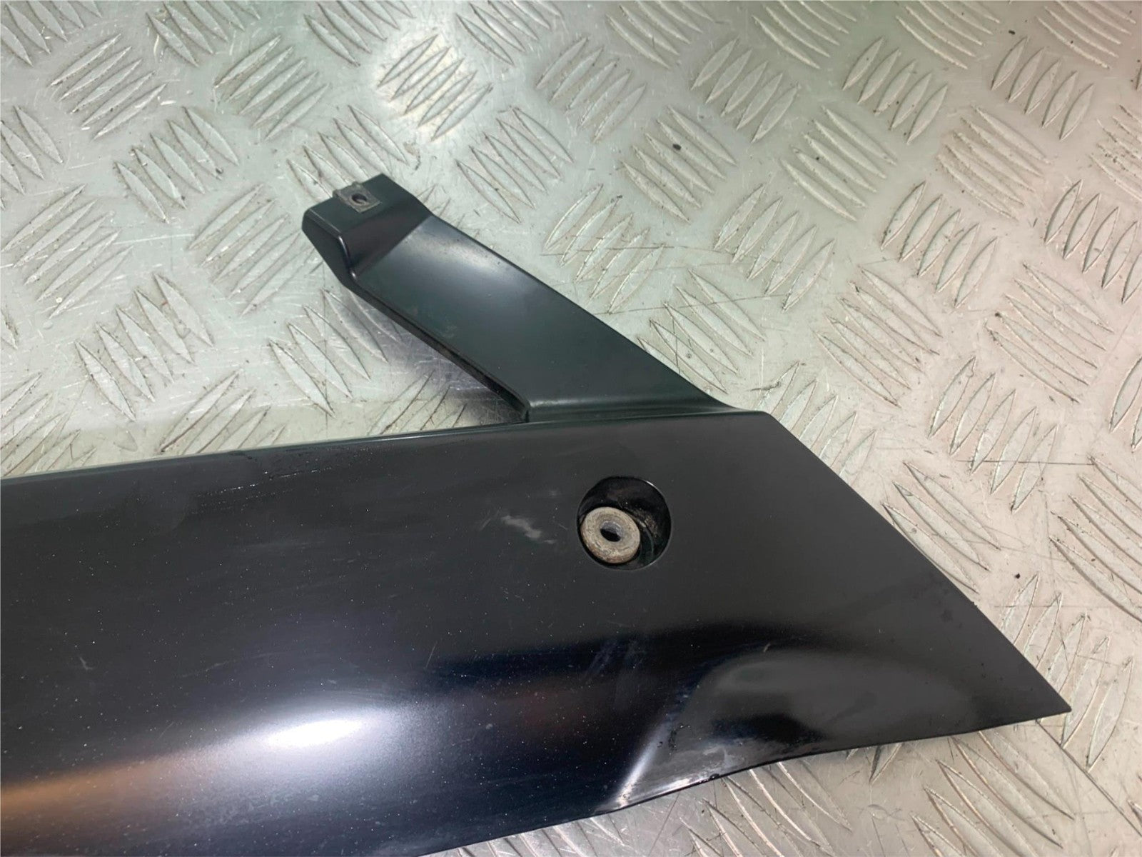 YAMAHA YZF-R125 YZF 125 LEFT BELLYPAN   YEAR 2019-2022 (CMB1263)