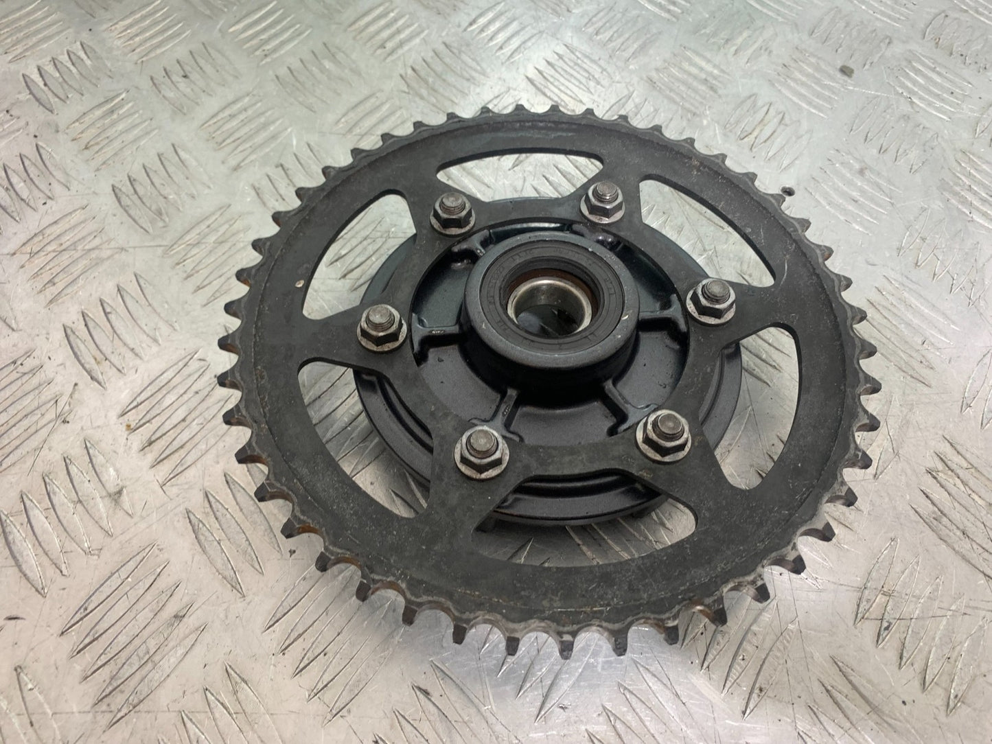 TRIUMPH 675 STREET TRIPLE REAR SPROCKET CARRIER   2013-2016 (CMB1186)