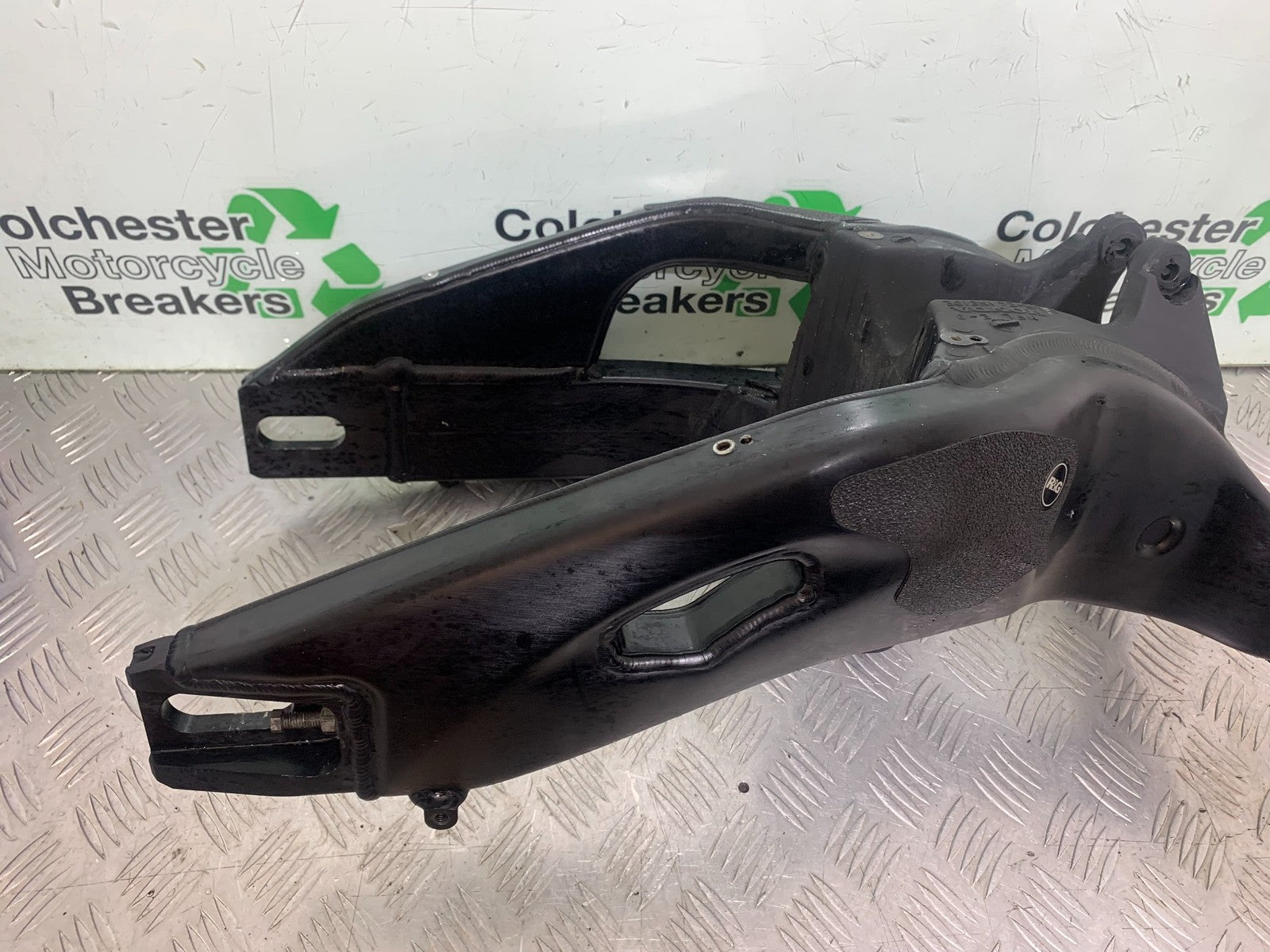 HONDA CBR1000 rr FIREBLADE SWINGARM  YEAR 2012-2016 (CMB1198)