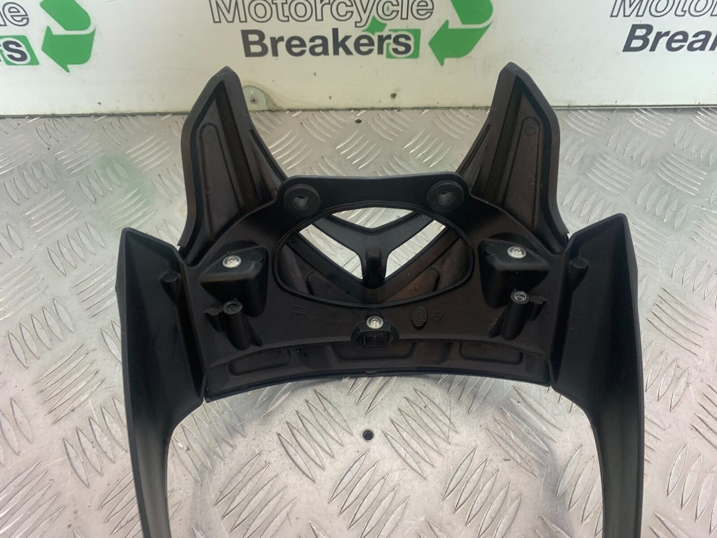 DUCATI DIAVEL 1200 TOP FAIRING HEADLIGHT COWL  YEAR 2014-17 (CMB1054)