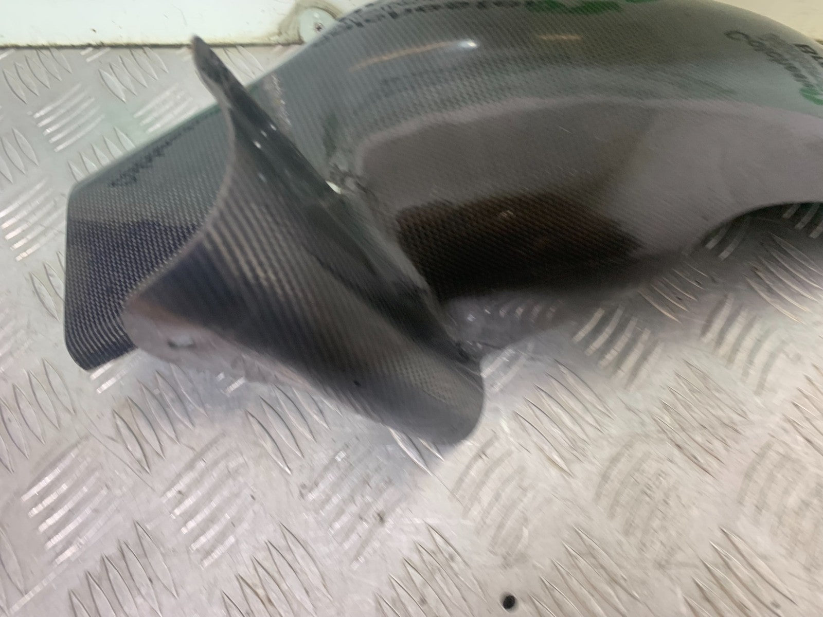 YAMAHA XJ900 XJ 900 DIVERSION CARBON HUGGER  YEAR 1994-2002 (CMB1292)