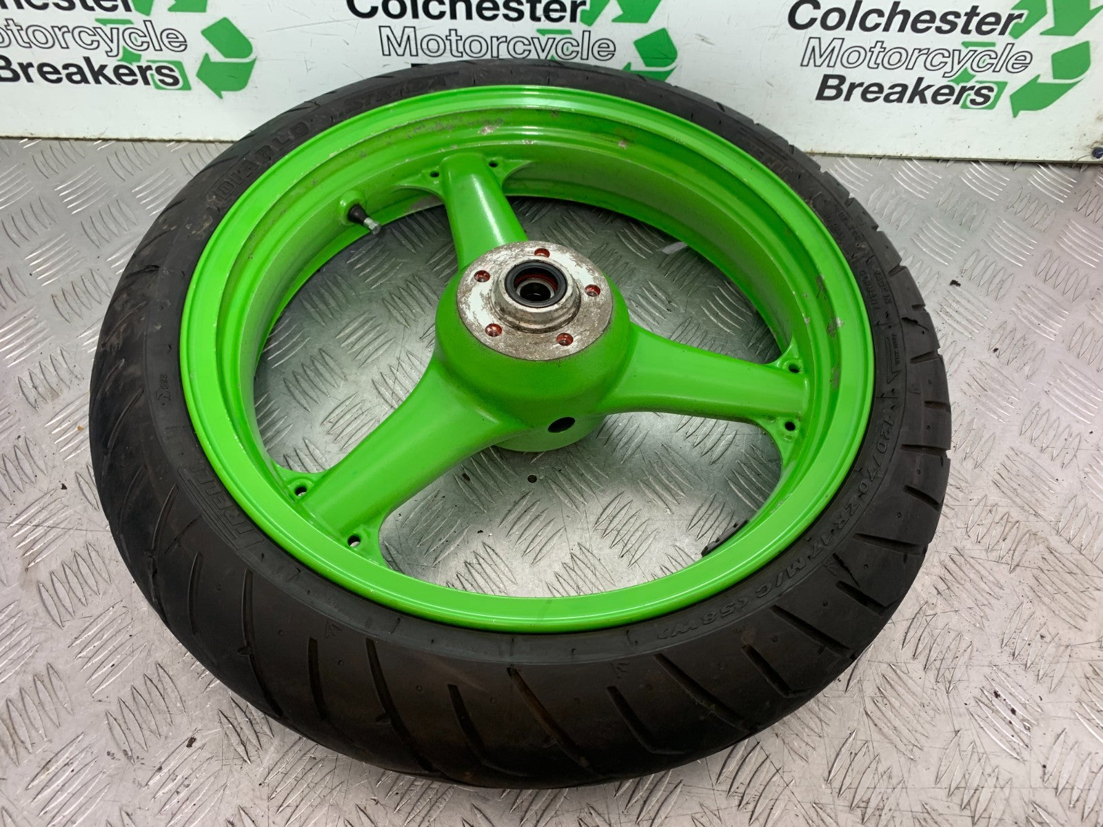 KAWASAKI ZX9R ZX9 R FRONT WHEEL  YEAR 1998-1999 (CMB1329)