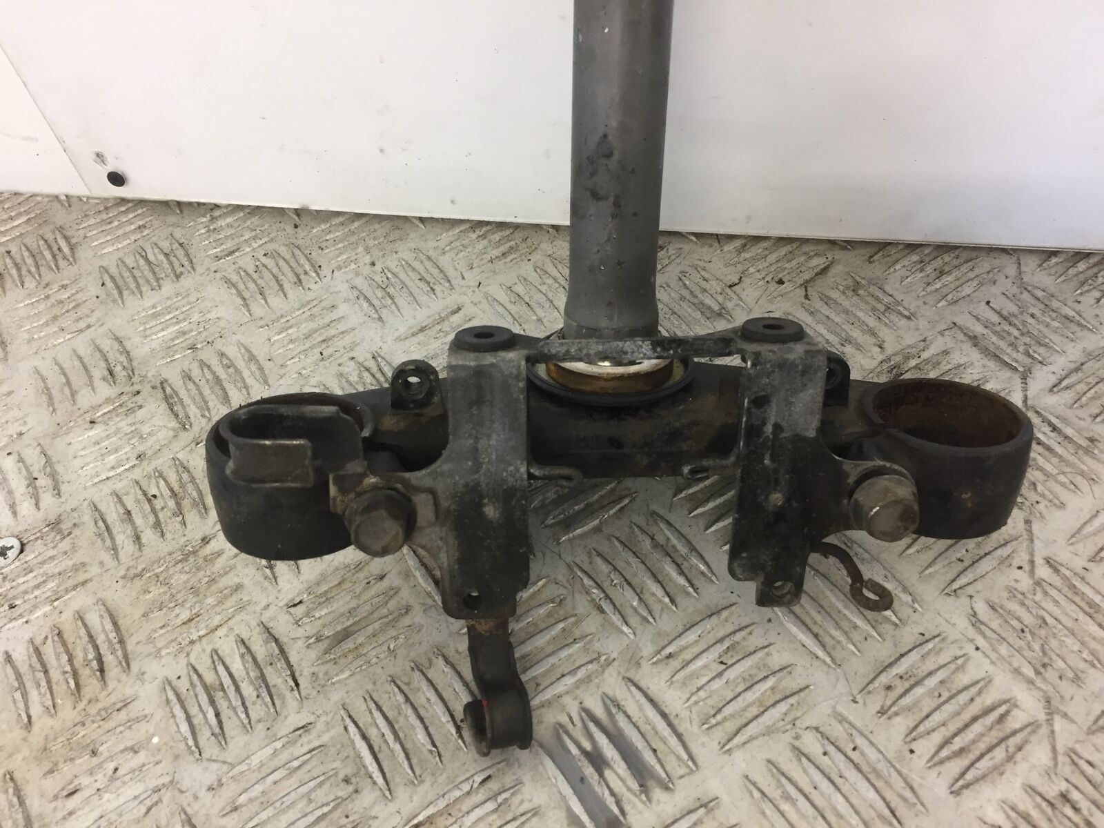 HONDA NT400 NT 400 BROS BOTTOM YOKE YEAR 1988 1991
