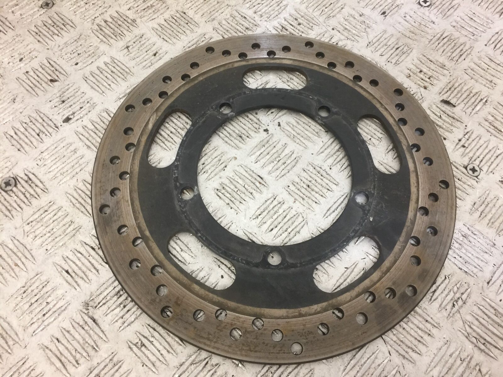 KAWASAKI VN900 VN 900 CUSTOM REAR BRAKE DISC   YEAR 2010 (STOCK 664)