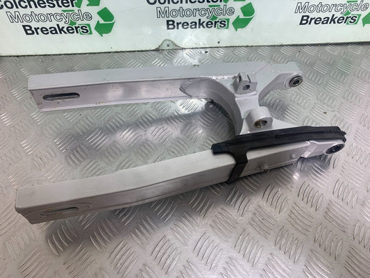 HONDA VFR400 VFR 400 NC21 SWINGARM   YEAR 1986-87 (CMB1043)