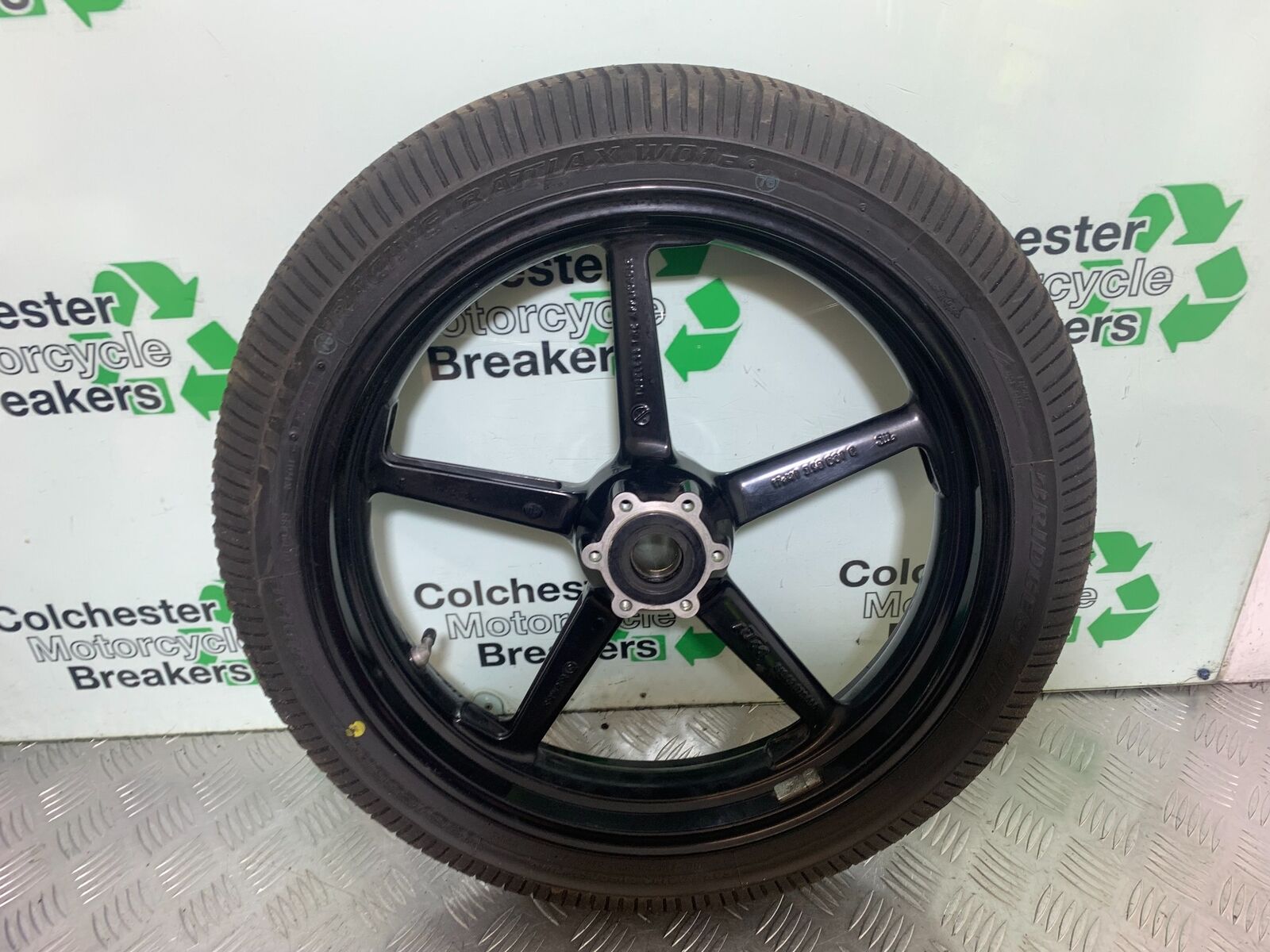 KTM 990 SUPERMOTO T FRONT WHEEL  YEAR 2010-2011  (CMB1127)