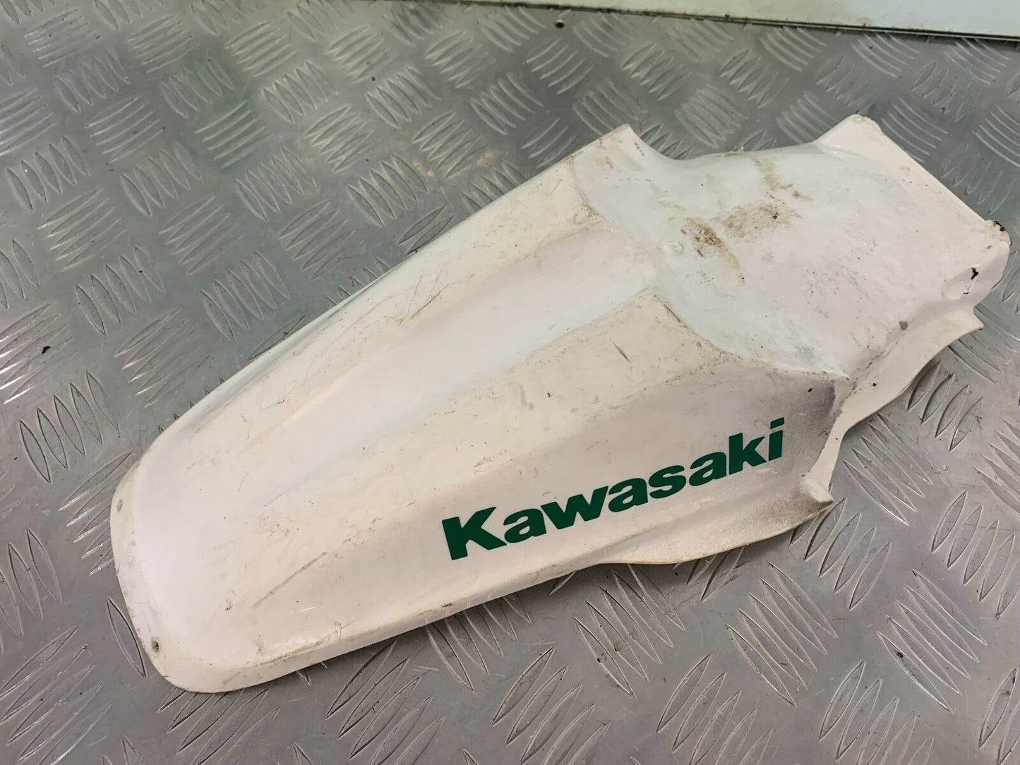 KAWASAKI KX85 KX 85 REAR MUDGUARD   YEAR 2004 (STOCK 985)