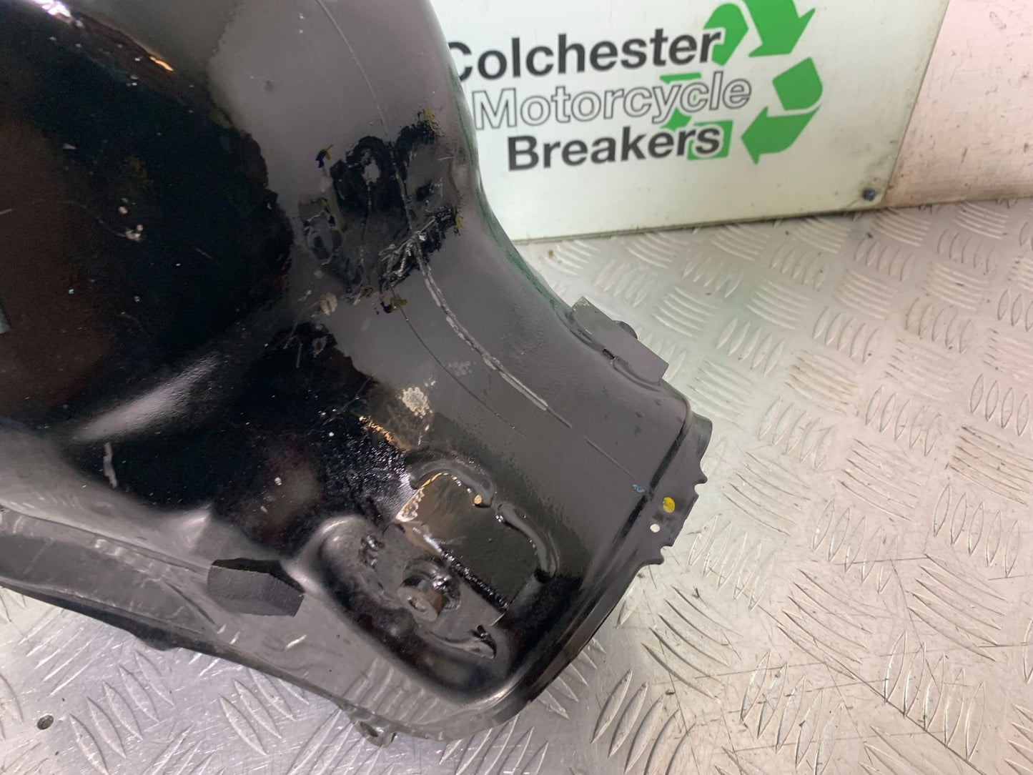 HONDA CBR1000 rr FIREBLADE PETROL TANK  2008-2011 (CMB1253)