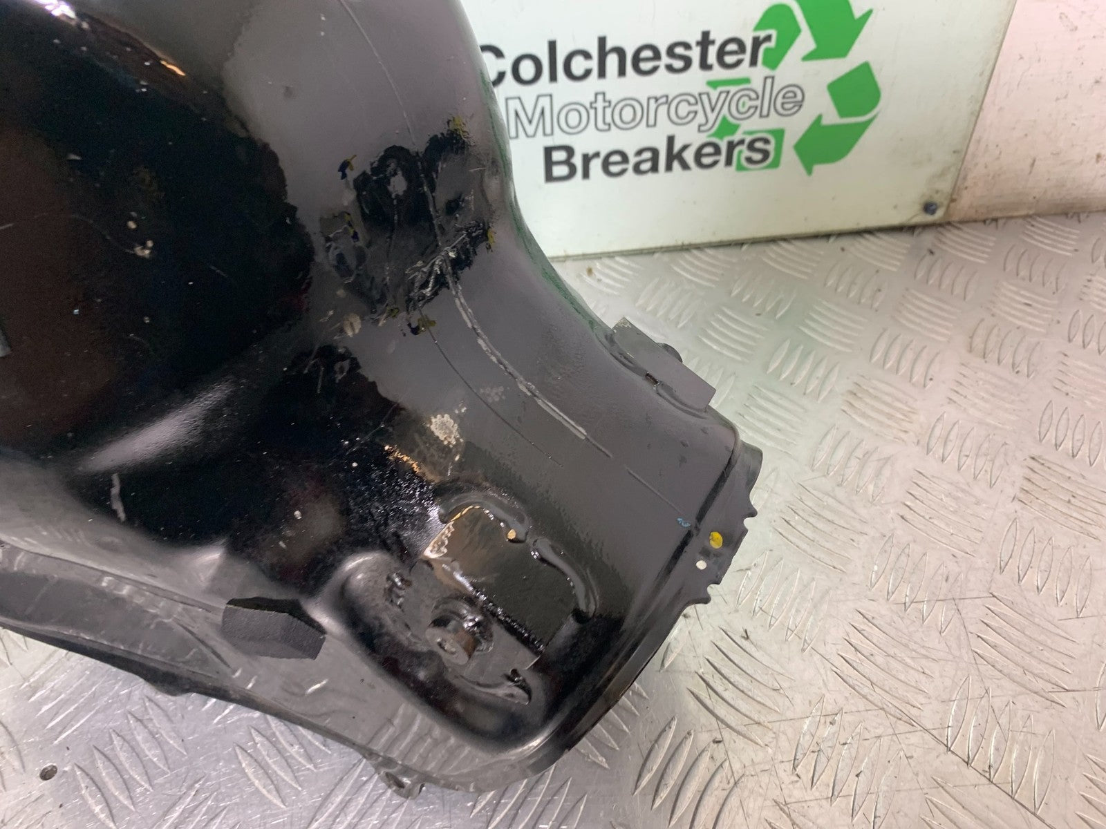 HONDA CBR1000 rr FIREBLADE PETROL TANK  2008-2011 (CMB1253)
