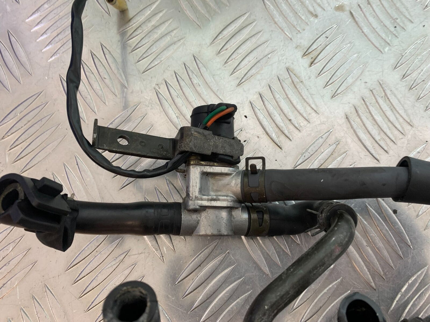 YAMAHA FJR1300 FJR 1300 AIR VALVE YEAR 2001-05 (CMB1005)