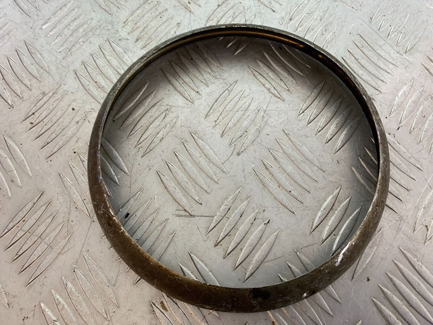 HONDA CX500 CX 500 HEADLIGHT RIM   YEAR 1978-81  (CMB1079)