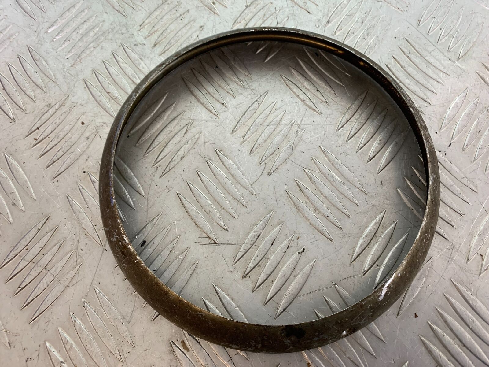 HONDA CX500 CX 500 HEADLIGHT RIM   YEAR 1978-81  (CMB1079)