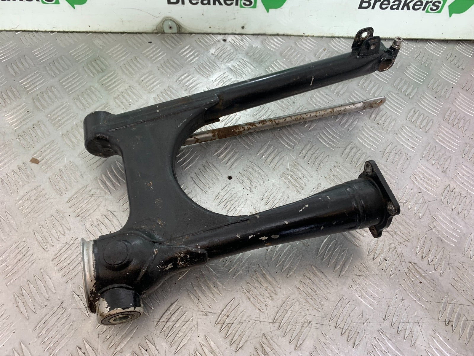 YAMAHA XV1100 XV 1100 VIRAGO SWINGARM  1990-1999 (CMB1190)