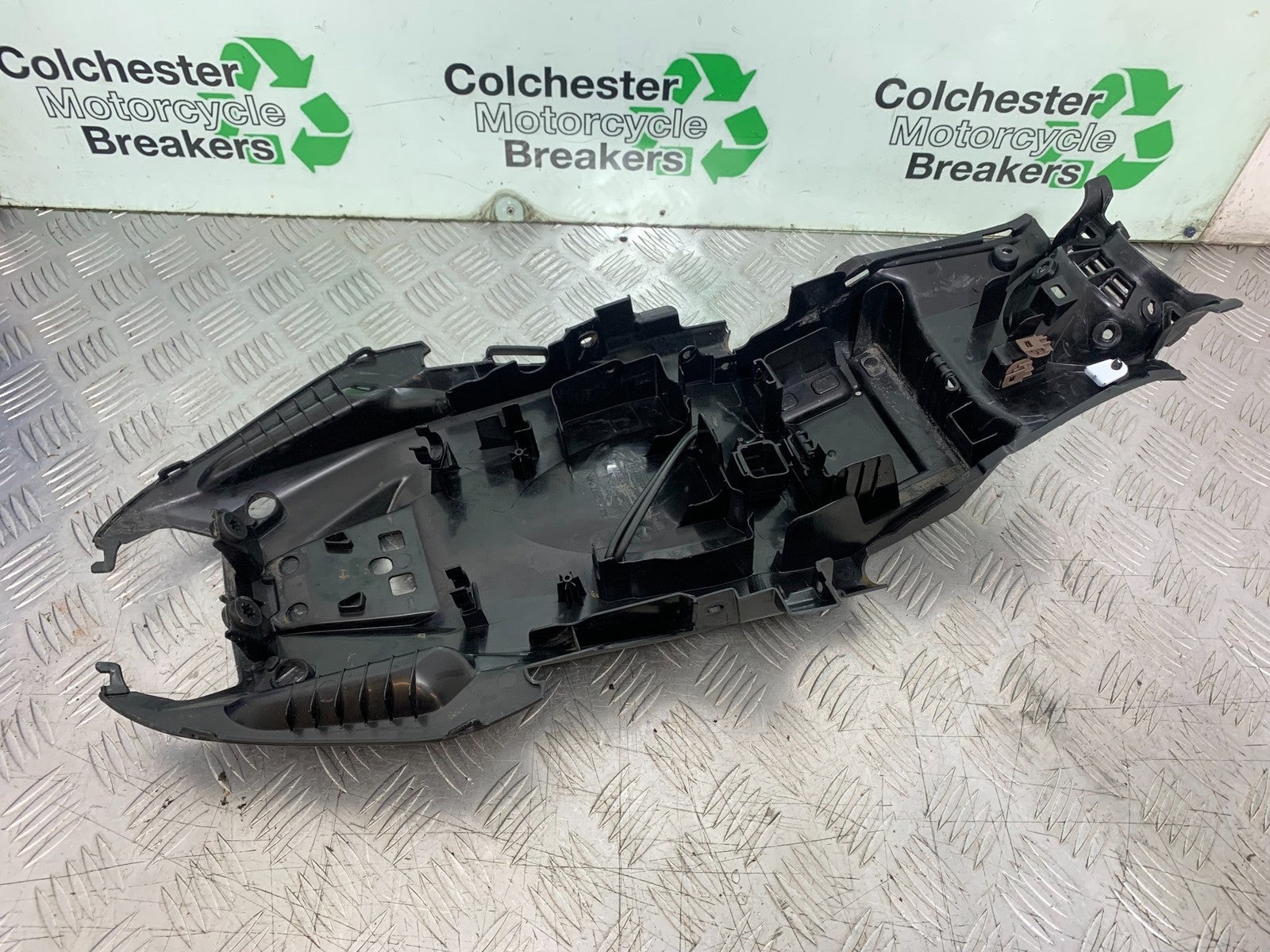 HONDA CB650F CB 650 FA-E UNDERTRAY YEAR 2014-2017 (CMB1226)