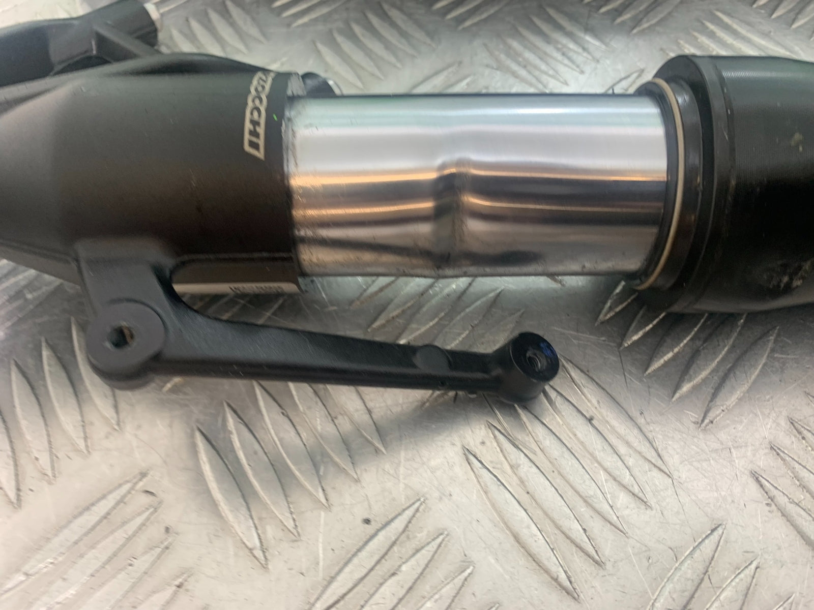 BMW M1000 R FORKS (BENT-DAMAGED)  YEAR 2023-2024 (CMB1140)