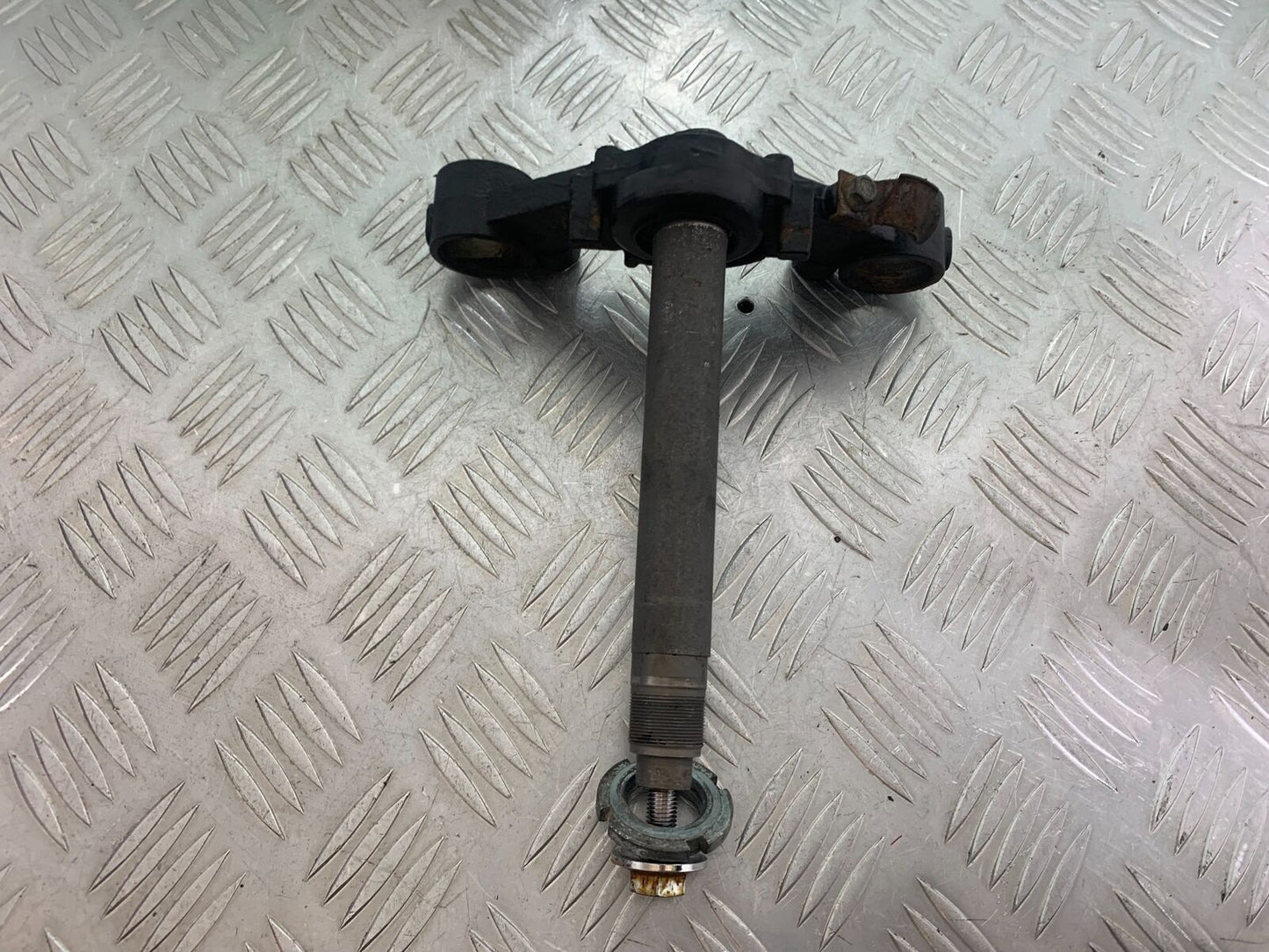 HERALD CLASSIC 125 BOTTOM YOKE   YEAR 2014 (CMB1058)