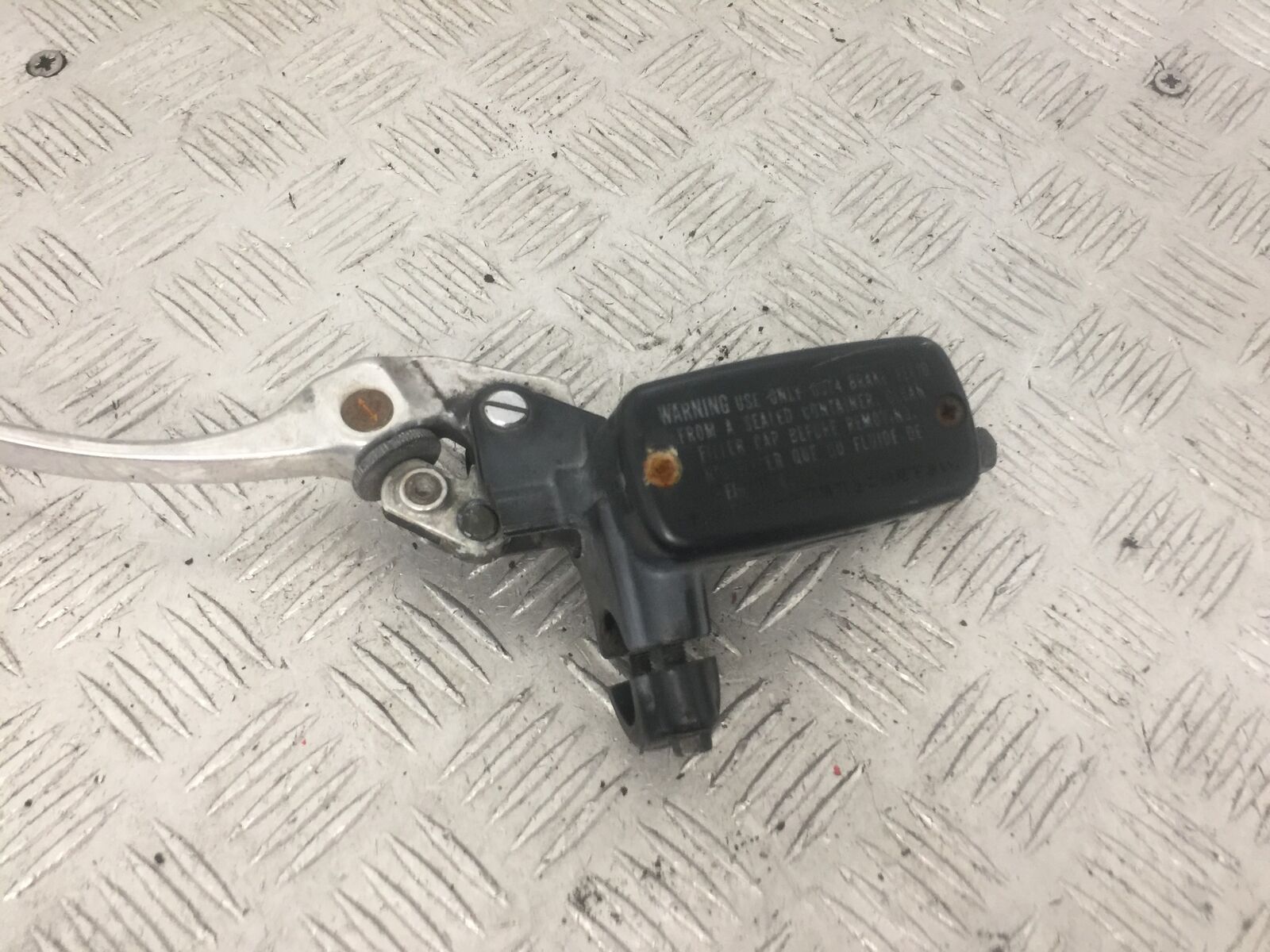 HONDA CBR1100 BLACKBIRD CLUTCH CYLINDER YEAR 1996-1998 (STOCK 862)