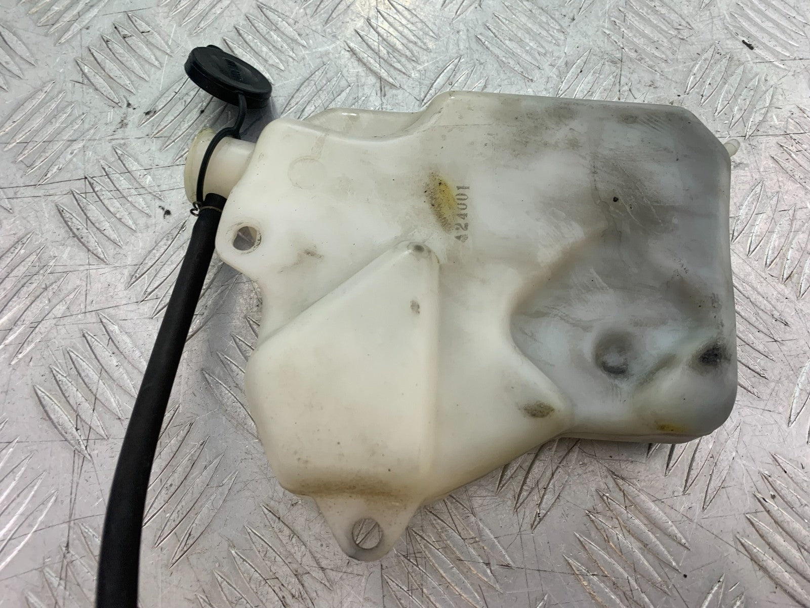 HONDA VFR800 PRE V-TEC COOLANT BOTTLE   YEAR 1998-2001 (CMB1233)