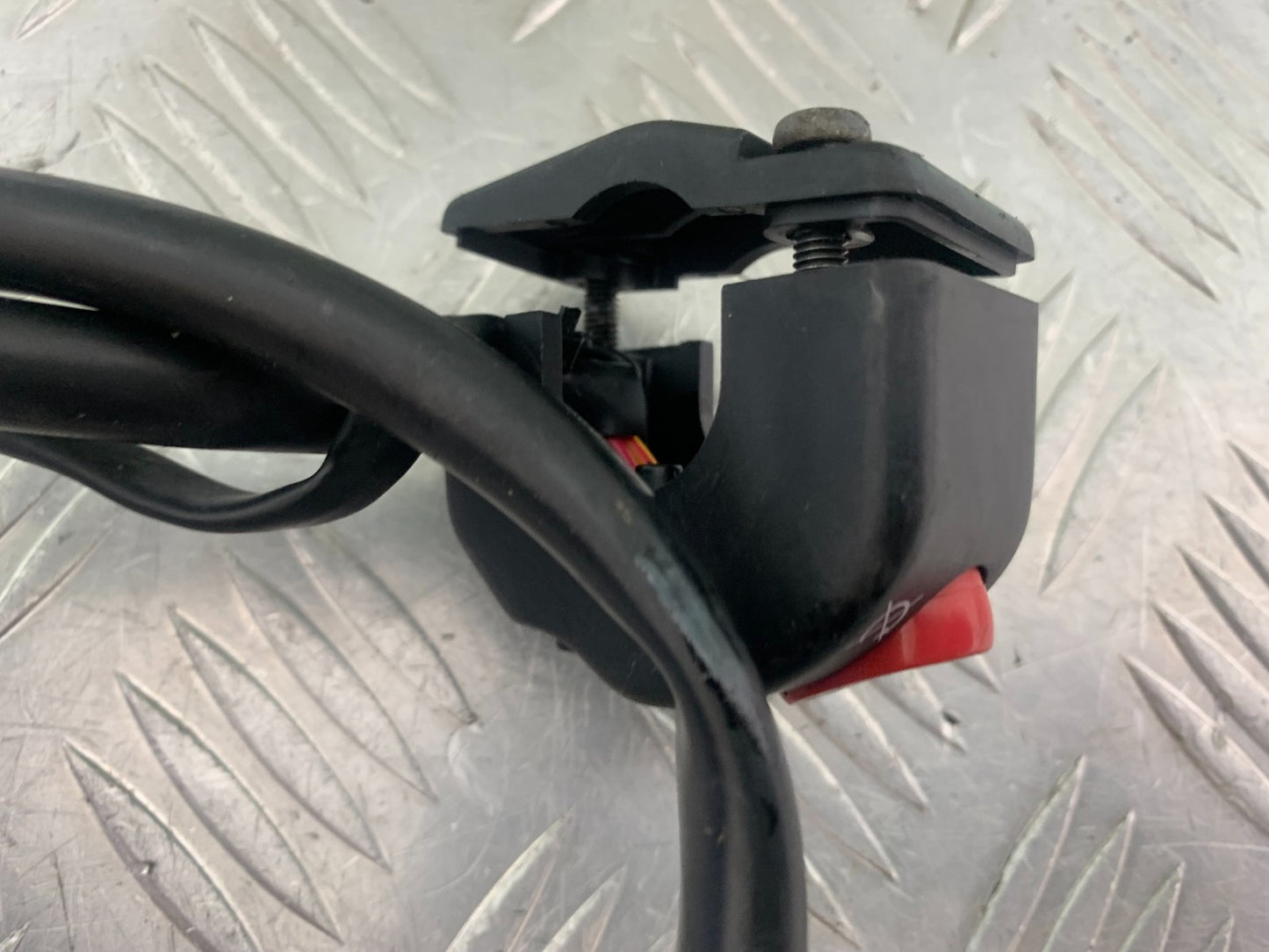 TRIUMPH 675 STREET TRIPLE RIGHT SWITCH GEAR   2013-2016 (CMB1186)