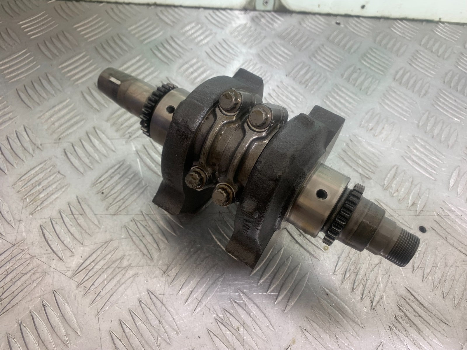 APRILIA SL750 SL 750 SHIVER CRANKSHAFT   YEAR 2008-2016 (CMB1242)