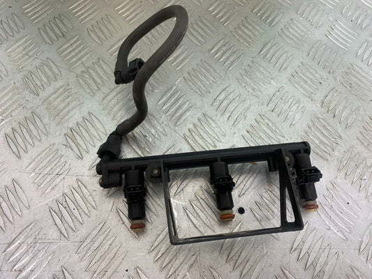 TRIUMPH 1050 SPRINT ST INJECTORS  YEAR 2004-2007 (CMB1197)