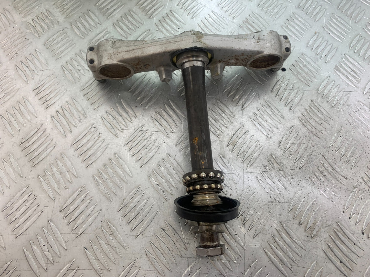 SUZUKI SV650 SV 650 mk1 BOTTOM YOKE   YEAR 1999-2002 (CMB1160)