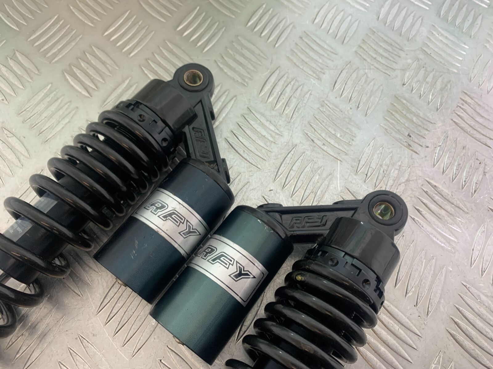 HERALD CLASSIC 125 REAR SHOCKS YEAR 2014 (CMB1058)