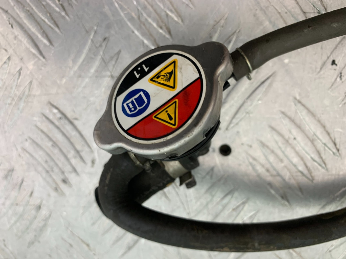 HONDA CBR1000 RR RADIATOR CAP  YEAR 2008-2011 (CMB1330)