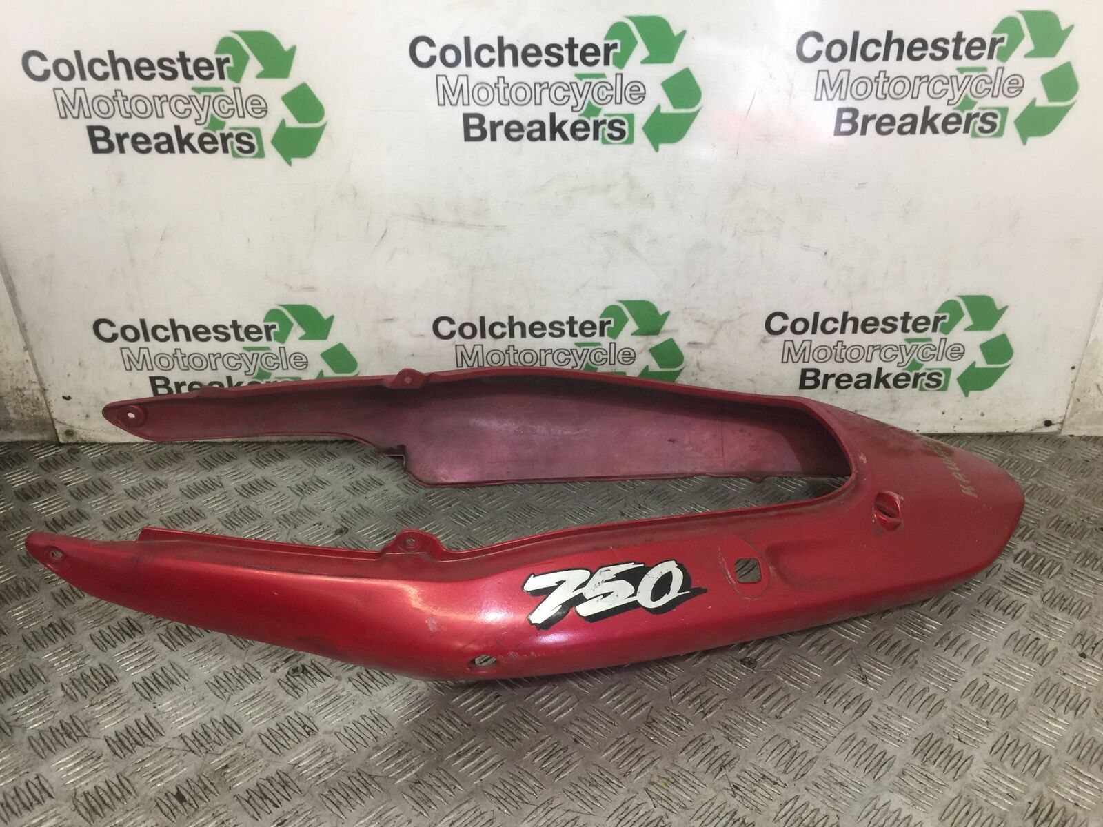 KAWASAKI Z750 ZR750 ZR-7S TAIL PIECE   YEAR 1999-05 (STOCK 707)