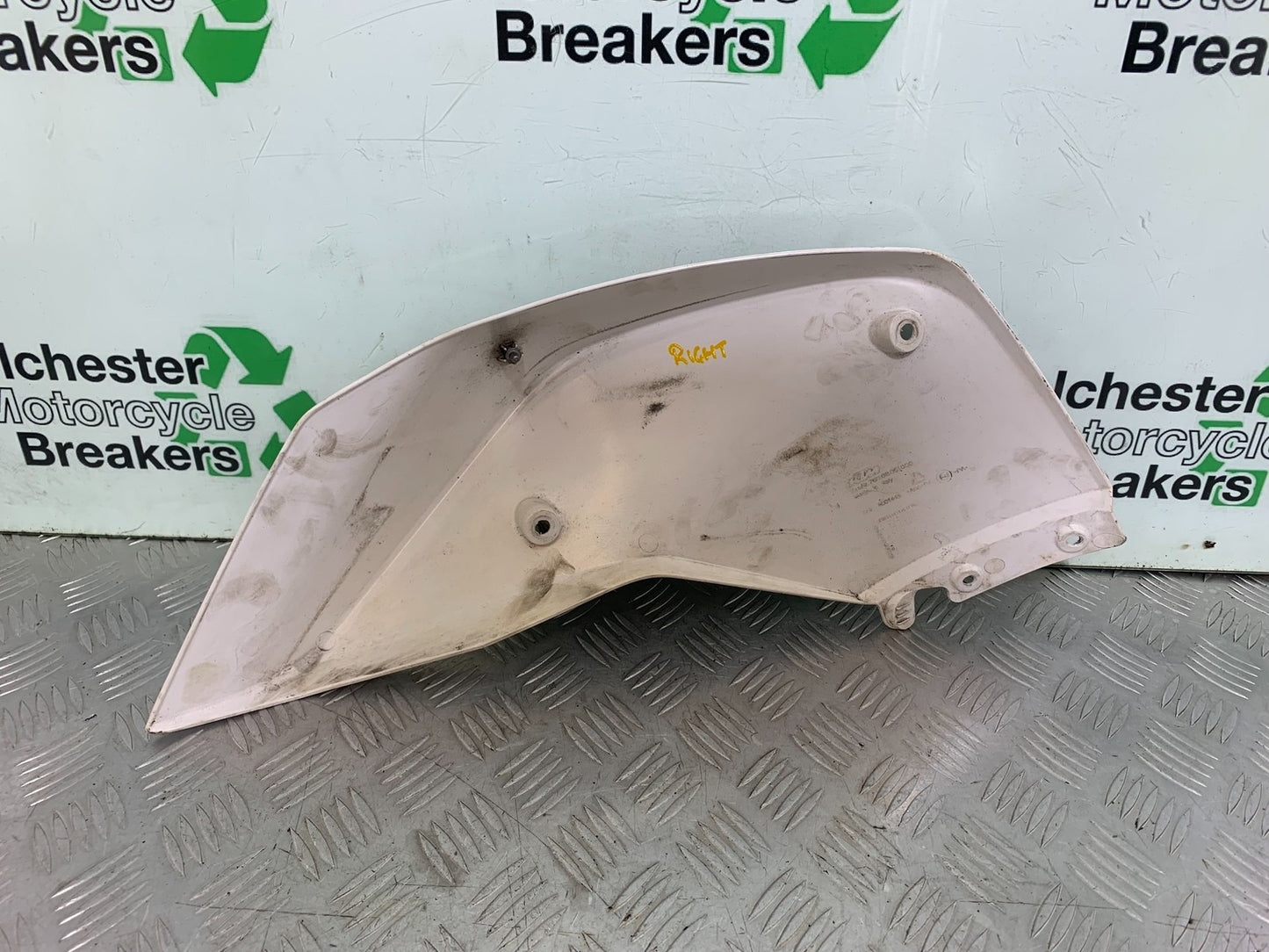 KTM 690 DUKE R LC4 RIGHT TANK PANEL YEAR 2012-2015  (CMB1180)